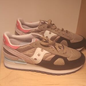 Saucony Women's Brown and Pink Sneakers